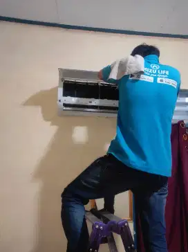 SERVIS AC DAN PERBAIKAN AC BERGARANSI