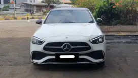 Km9rb mercedes benz mercy c300 amg line 2022 putih
