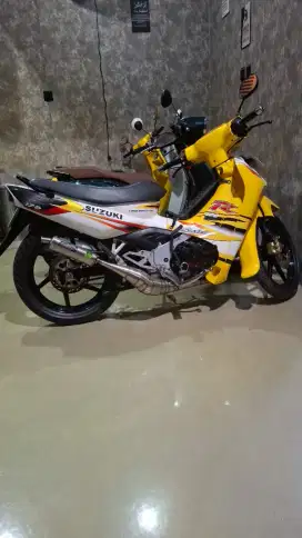 tingal pakai zos...motor klasik langka