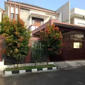 Rumah 2 Lantai Cantik Terawat di Taman Kopo Indah 3 Bandung
