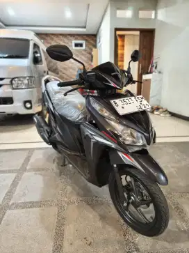 Bissmillah dijual motor Honda Vario kzr 2014 istimewa