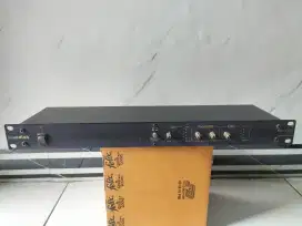 Soundlab SM2000 pro prosesor