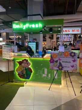 Cari cepat staf outlet cilegon center