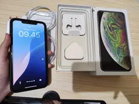 Jual BU!!! IPhone XS Max inter beacukai Fullset pemakaian cewe