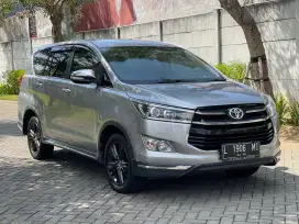 Innova Q venturer diesel matic