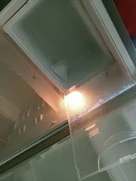 Di jual murah kulkas 1 pintu merk LG