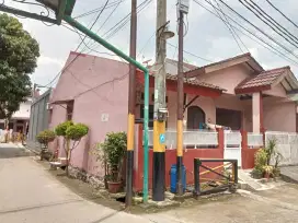 Dijual rumah di Perumahan Mutiara Gading Timur (Nego)