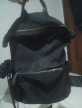 Tas ransel merk GIORDANO