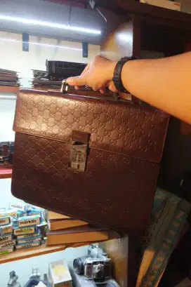 Gucci Document Bag Leather Authentic
