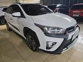 Toyota Yaris TRD Sportivo Heykers At 2017 Putih