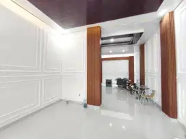 Dijual Rumah 3 lantai di Komplek Cemara Asri.