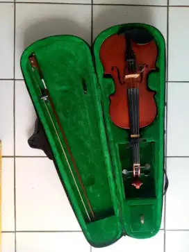 Biola Paladine 4/4
