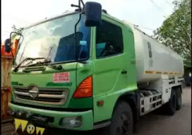 Hino Lohan Tronton 6×2 FL 235 Ti Tangki 20.000 Fullors Euro2 bio solar