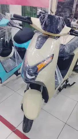 Sepeda Listrik Uwinfly D75