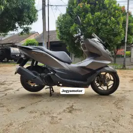 Honda pcx 160 abs tahun 2024 cash & credit