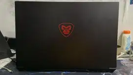 LAPTOP AXIOO PONGO 725 BEKAS