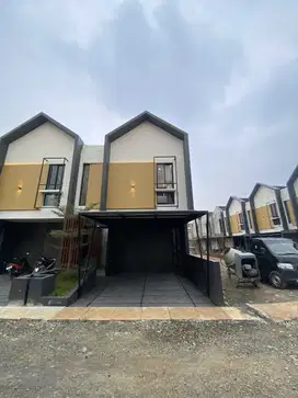 CLUSTER 2 LANTAI MODERN BENDA BARU PAMULANG