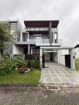 Dijual Rumah Design Modern Siap Huni di Cluster Golf Kota Araya Malang