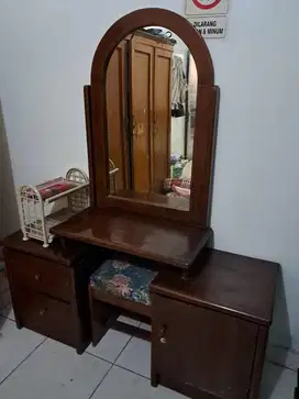 Meja Rias Kayu Jati