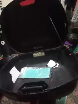 Jual box givi  bekas