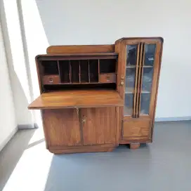 Meja belajar 
jati tua 
art deco

dimensi 
P136cm T135cm L40cm