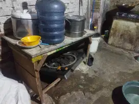 Barang gratis semua serba kayu aja y