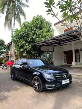 Mercedes Benz C-Class C200 Edition C At 2014 Hitam W204