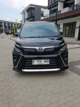 Toyota Voxy 2018 Mulus Terawat