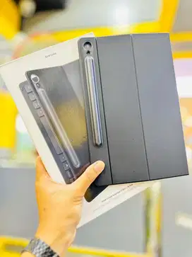 Samsung Book Cover Keyboard Slim Tab S10 FE, S9 & S9 FE
