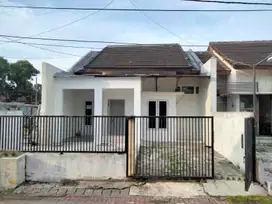 Rumah dan tanah, pakal resident,sby, bisa sewa terpisah