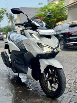 KM 50 KILO❗️VARIO 160 CBS 2025 BLN 5 BUKAN 2024 SPECIAL EDITON COLOUR