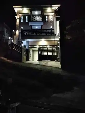 BANTING HARGA VILLA ELIT MEWAH PRIGEN DEKAT HOTEL SURYA