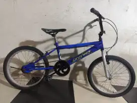Sepeda bmx ukuran 20 siap pakai