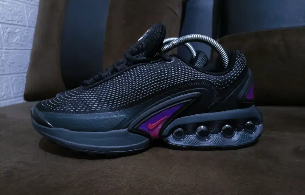 nike airmax dn size 42