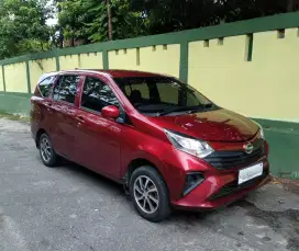Dijual Daihatsu Sigra M 1.0 manual 2024 body mulus mesin halus