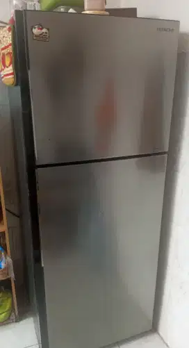 Kulkas hitachi inverter 2pintu