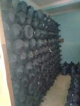galon isi ulang