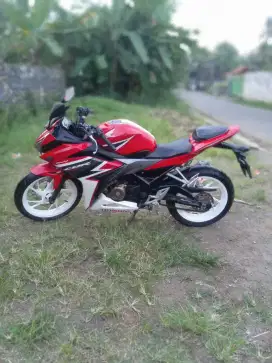 CBR facelift plat bandung