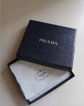 Dompet Pria Prada Original 100% Dipake Sekali