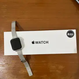 iWatch SE Gen 2 Silver 40mm Like New BH 100%