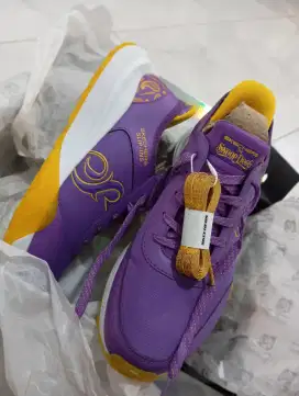 Sepatu Skechers x snoopdogg size 45
