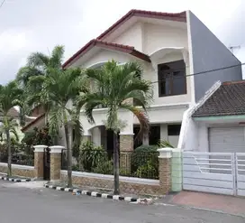 MURAH! Rumah Hooq Bunga Cengkeh Suhat Kota Malang