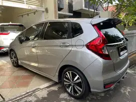 Dijual Cepat BU  Honda Jazz RS 2019 Matic Mulus Rp 219 Juta Nego