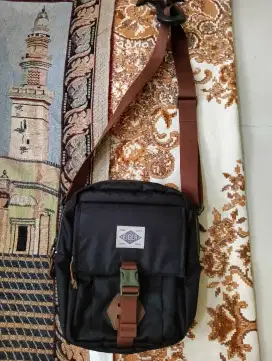 Tas Selempang Authentic Eiger brand