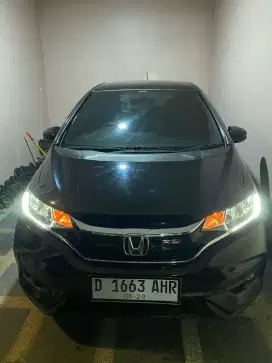HONDA JAZZ RS 1.5 A/T 2019