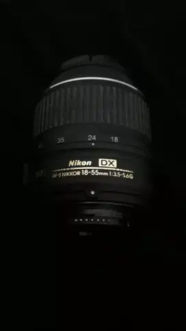 Nikon AF-S DX 18-55mm F3.5-5.6G VR