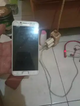 Jual hp samsung j 7 plus