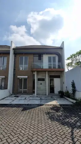 Nego sampe deal ‼️ Jual rumah 2 lantai Greenland Residence