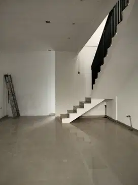 ruko komersil strategis di boulevard Grand Depok City