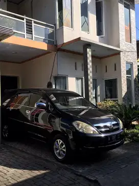 Innova  V 2005 bensin - 96 jt